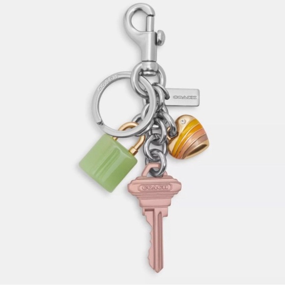 COACH ITEMS ❤️ Send me an offer!! - Picture 3 of 6